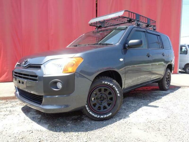 TOYOTA SUCCEED