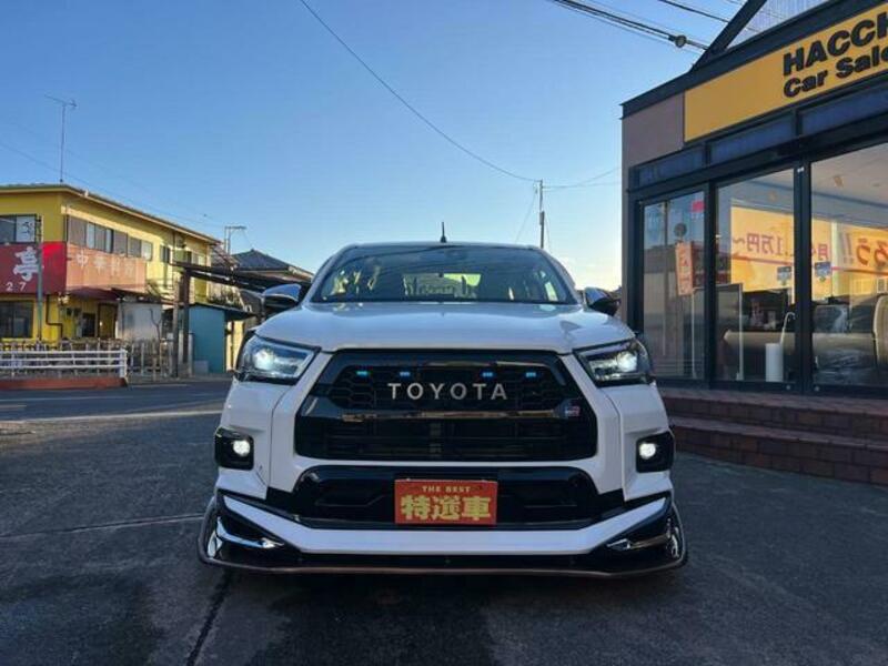 HILUX