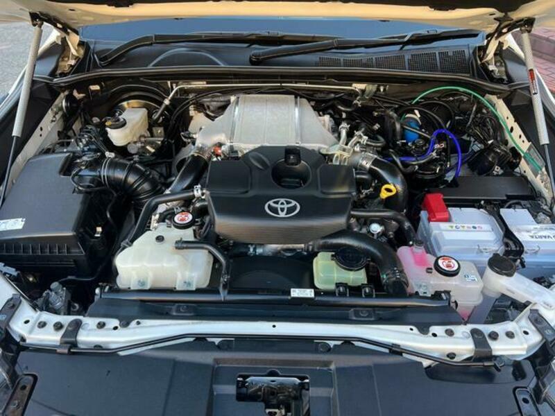 HILUX
