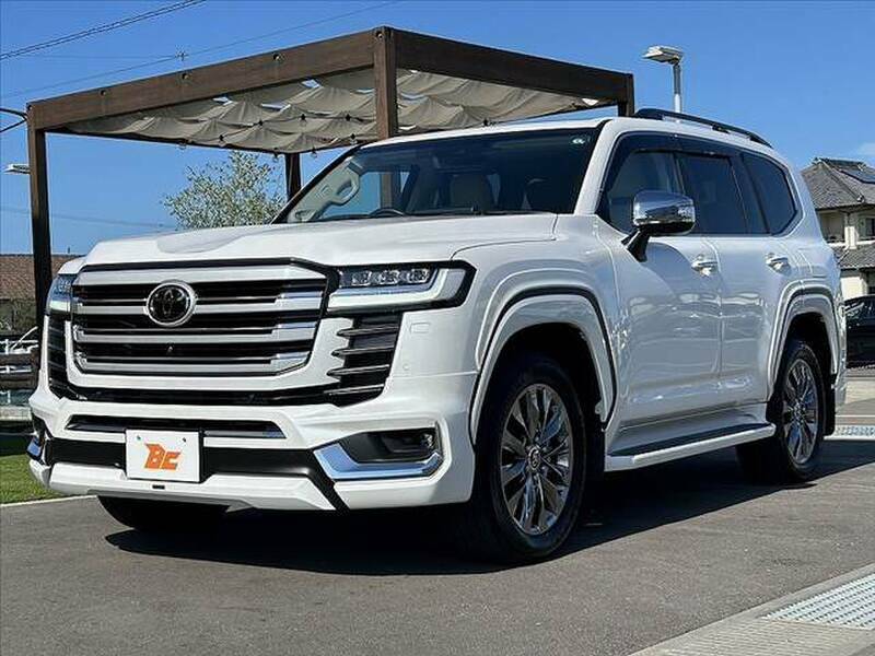 LAND CRUISER