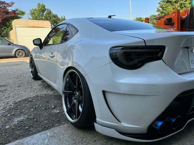 86