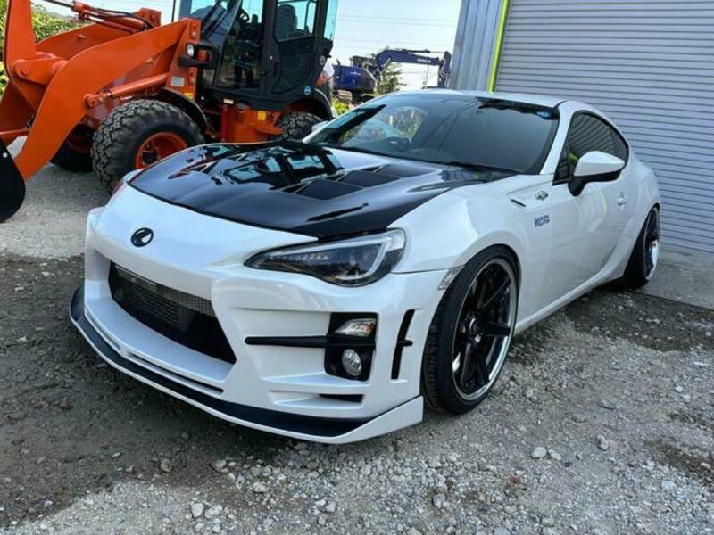 TOYOTA 86