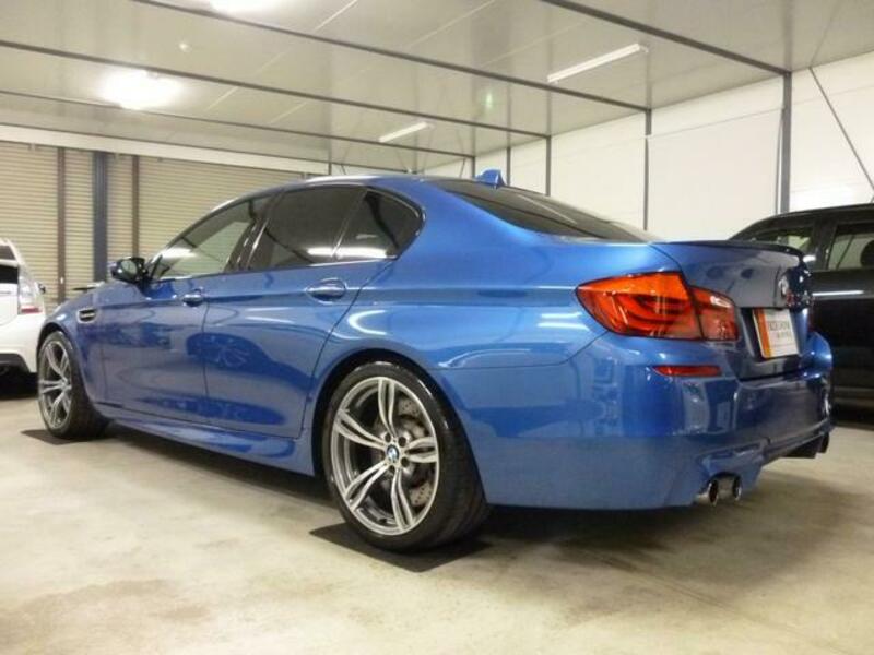 M5