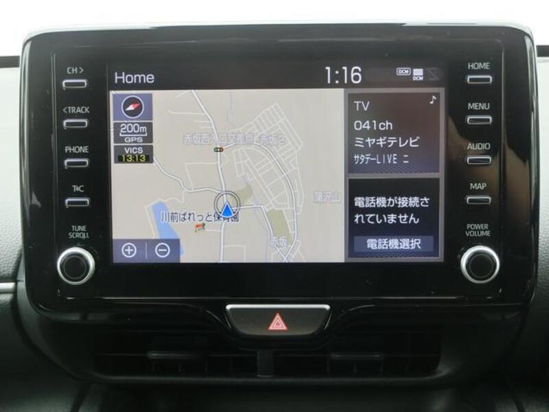 YARIS CROSS