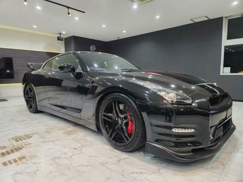 GT-R