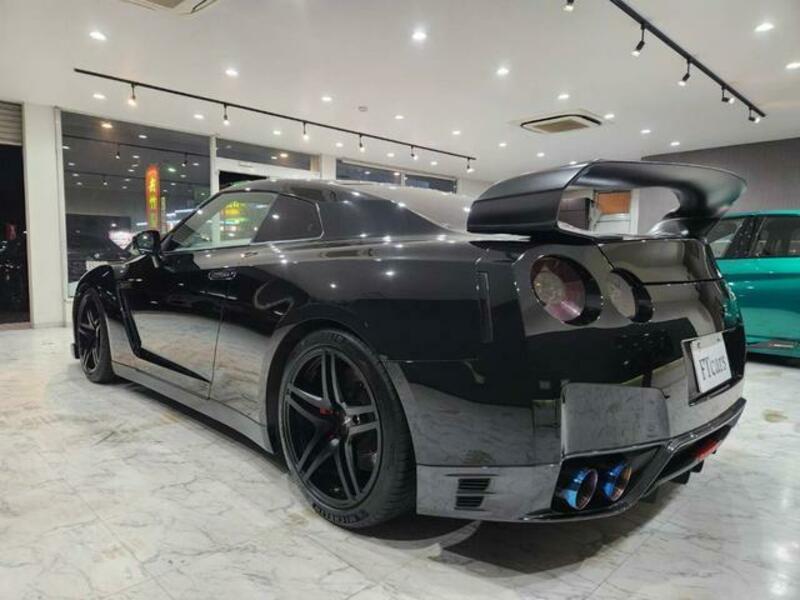 GT-R