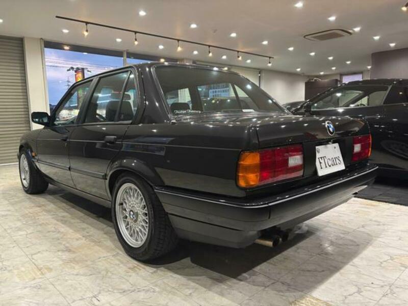 3 SERIES