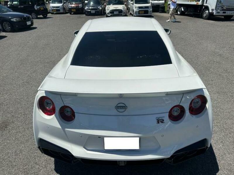 GT-R