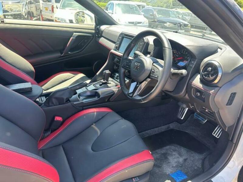 GT-R