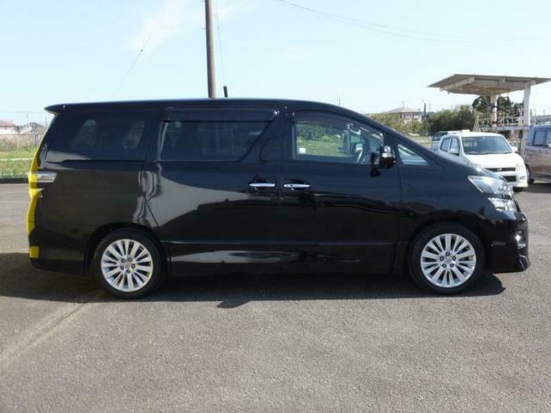 VELLFIRE