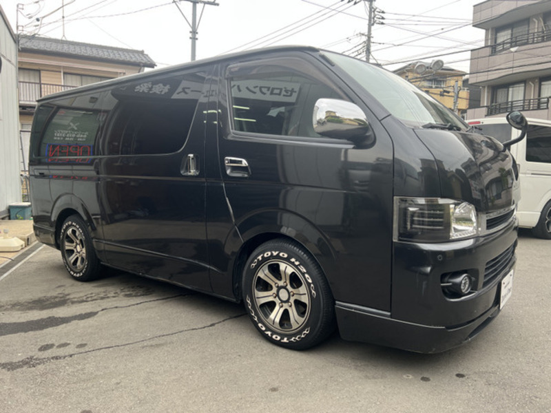 HIACE VAN