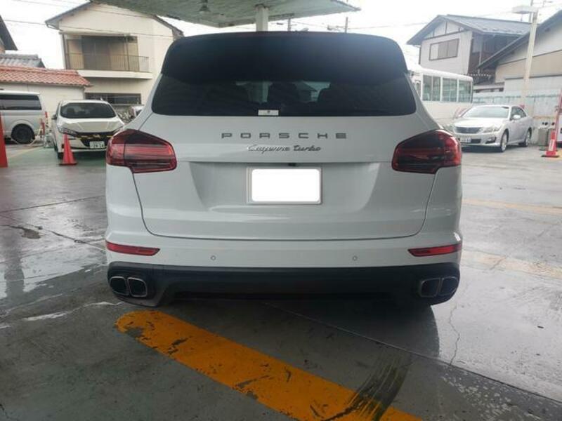 CAYENNE