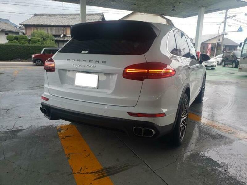 CAYENNE