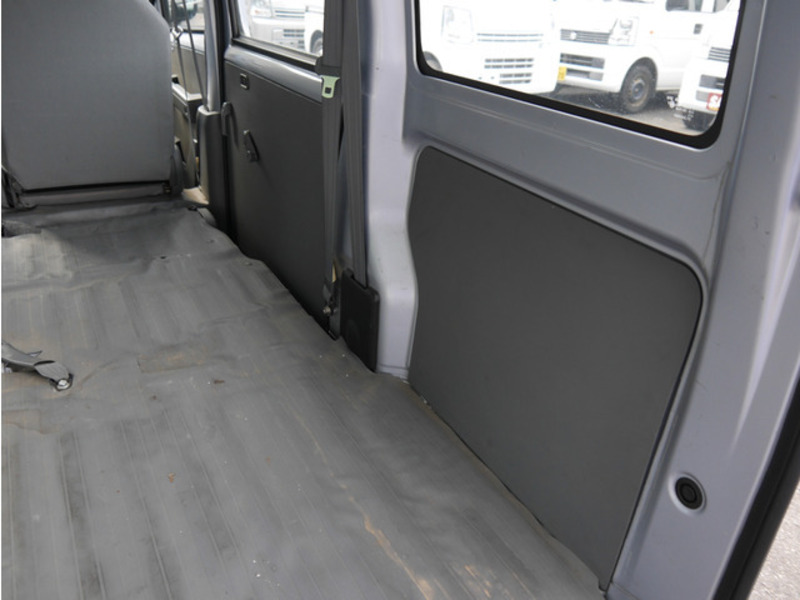 MINICAB VAN