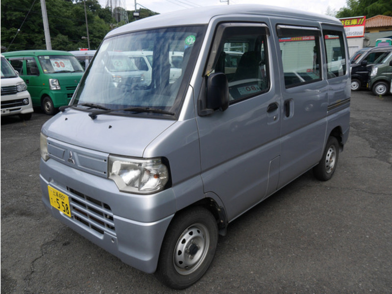 MINICAB VAN