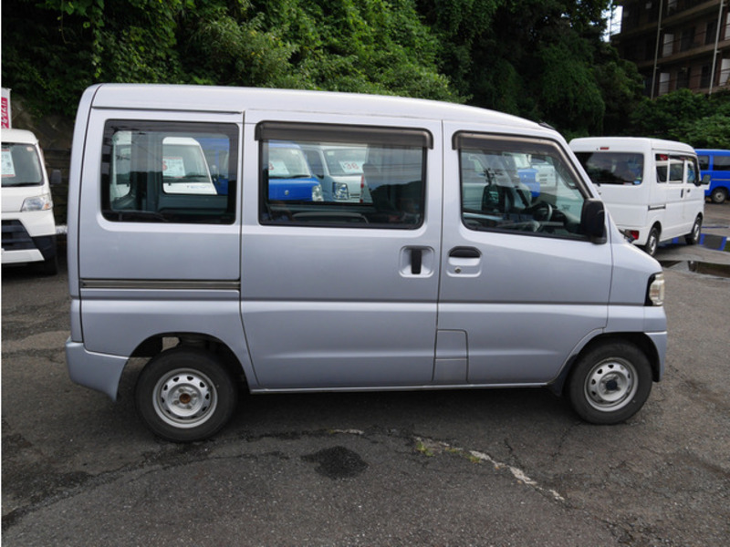 MINICAB VAN
