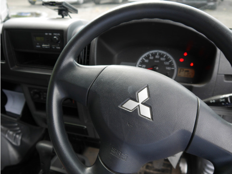 MINICAB VAN