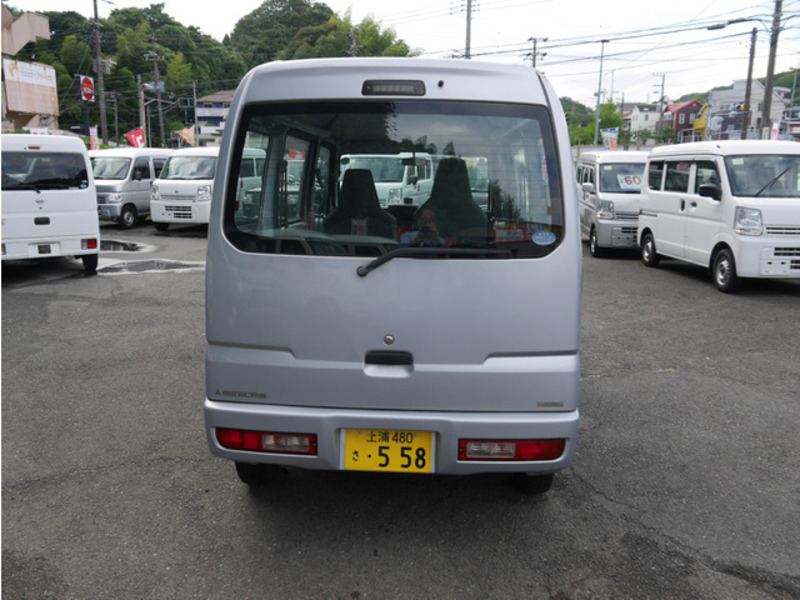 MINICAB VAN