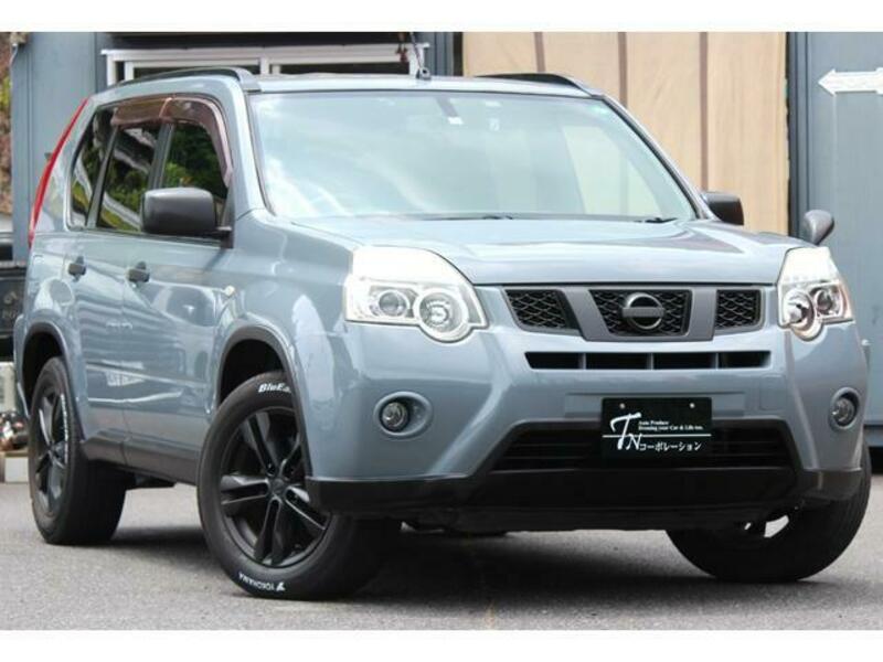 X-TRAIL
