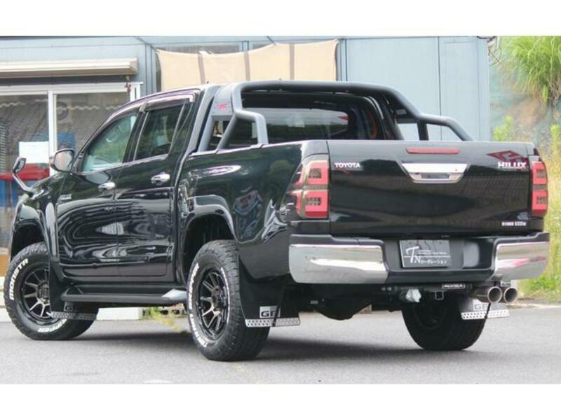 HILUX