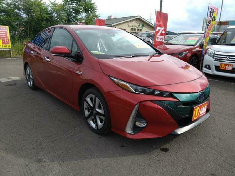 PRIUS PHV