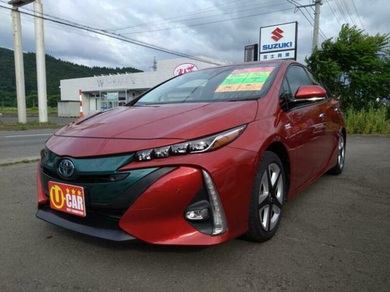 PRIUS PHV