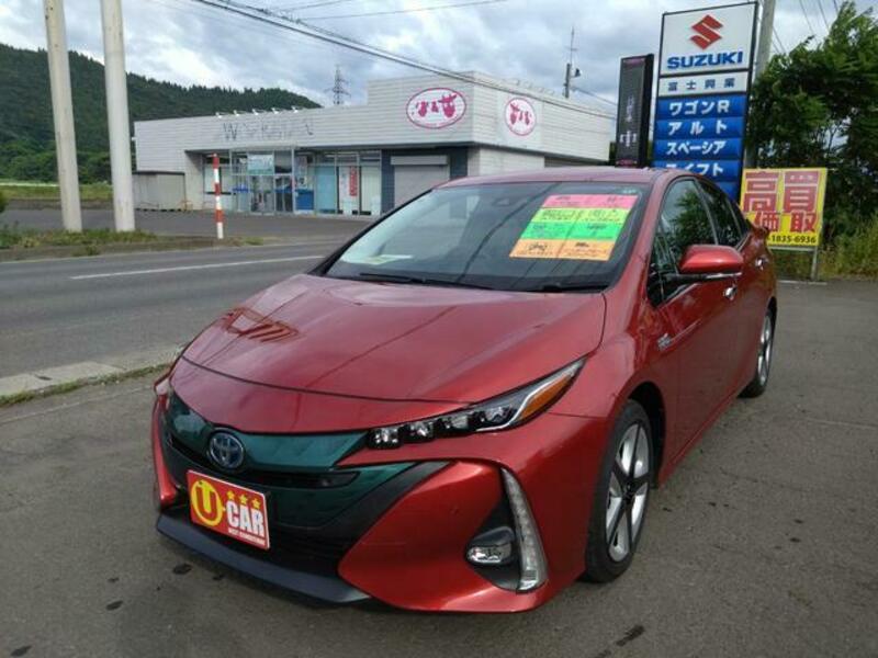TOYOTA PRIUS PHV