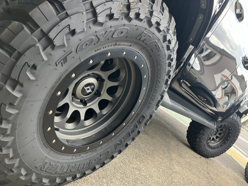 HILUX