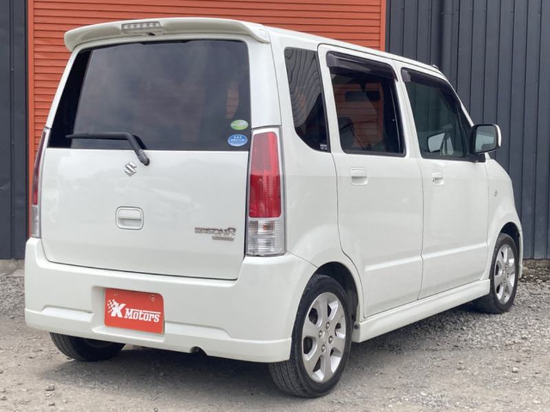WAGON R
