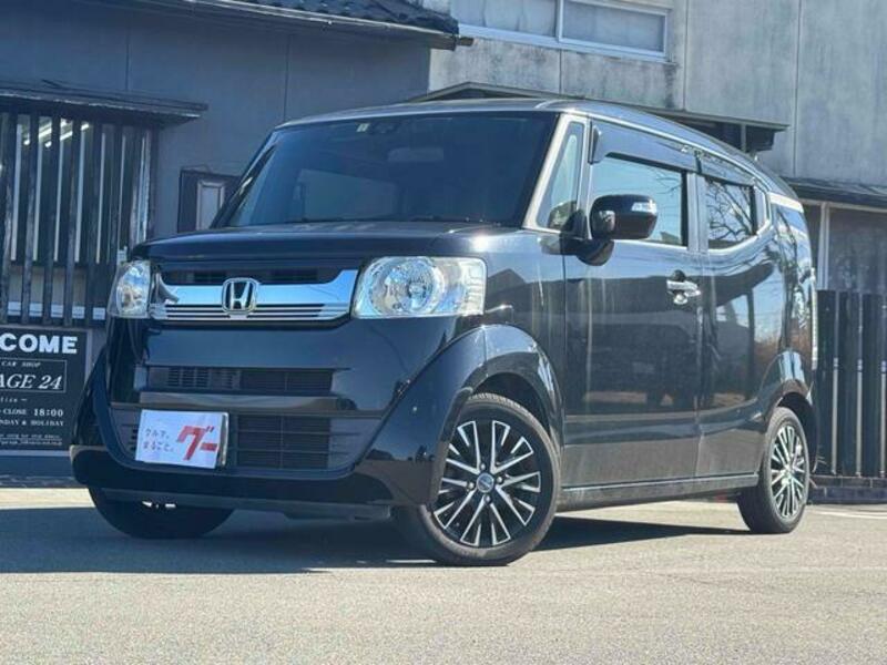 HONDA N BOX SLASH