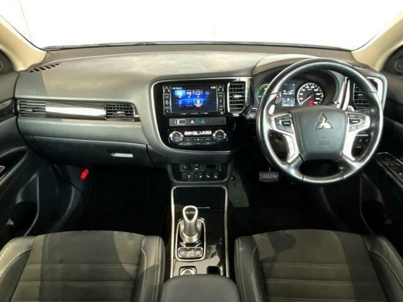 OUTLANDER PHEV
