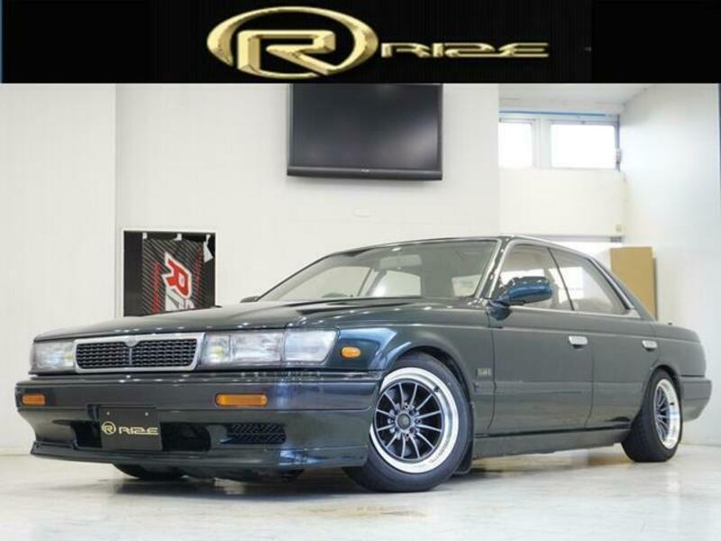 NISSAN LAUREL