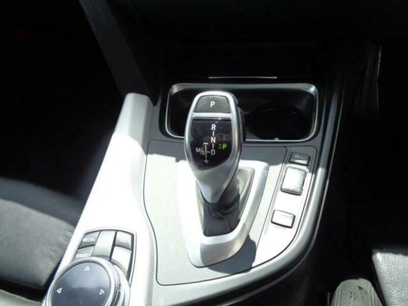 4 SERIES