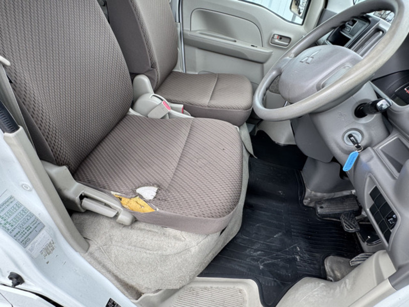 MINICAB VAN