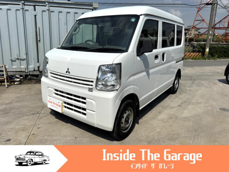 MITSUBISHI MINICAB VAN