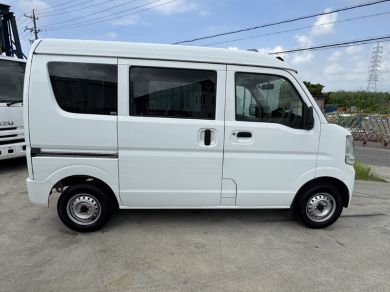MINICAB VAN