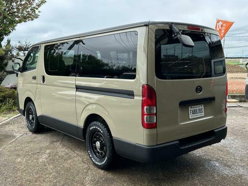 HIACE VAN