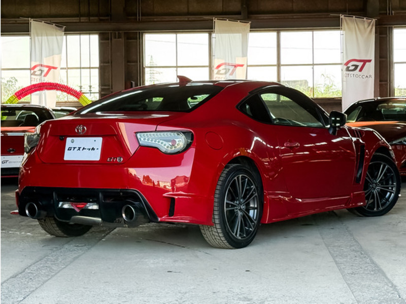 86