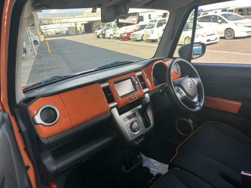 HUSTLER
