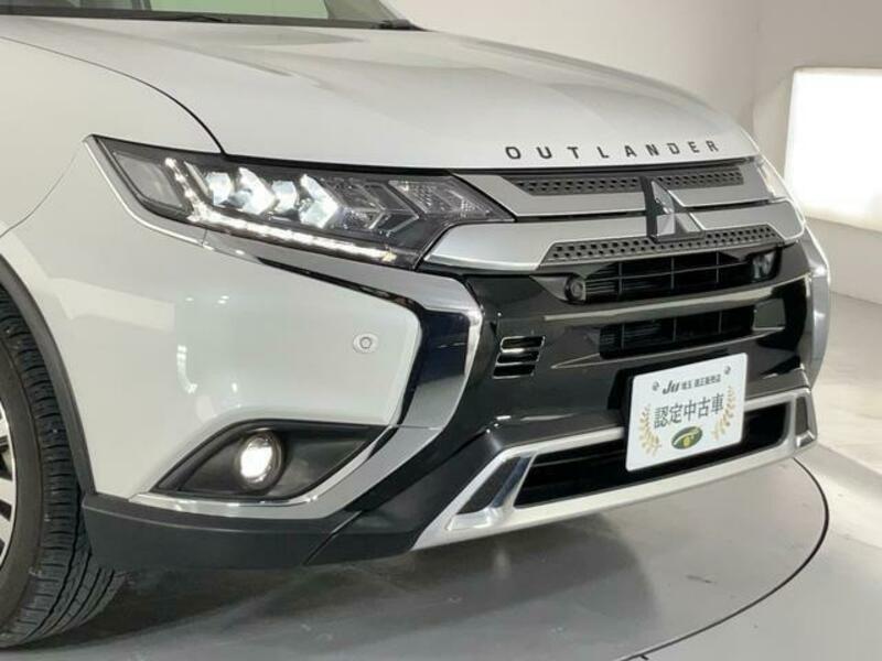 OUTLANDER