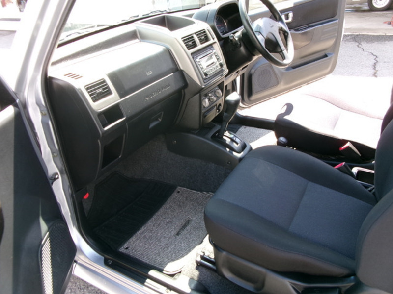 PAJERO MINI