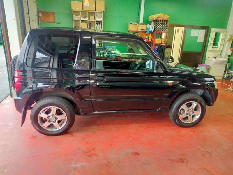 PAJERO MINI