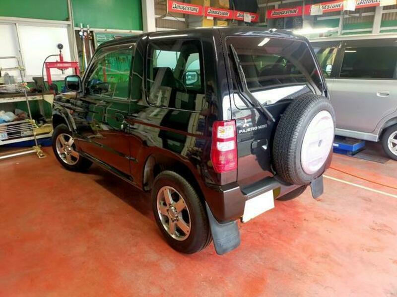 PAJERO MINI