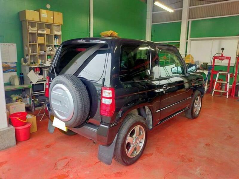 PAJERO MINI