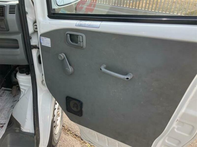 CLIPPER TRUCK