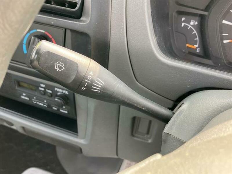CLIPPER TRUCK