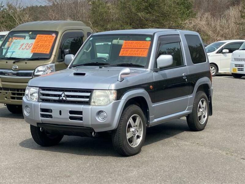 MITSUBISHI PAJERO MINI