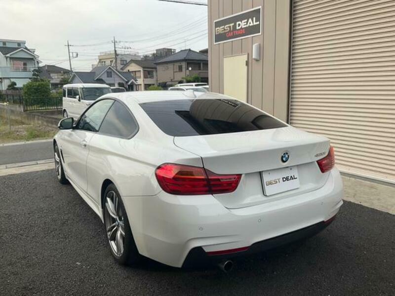 4 SERIES