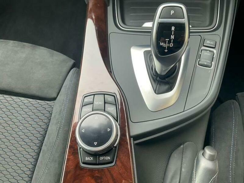 4 SERIES