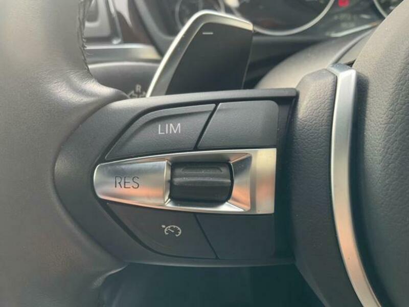 4 SERIES